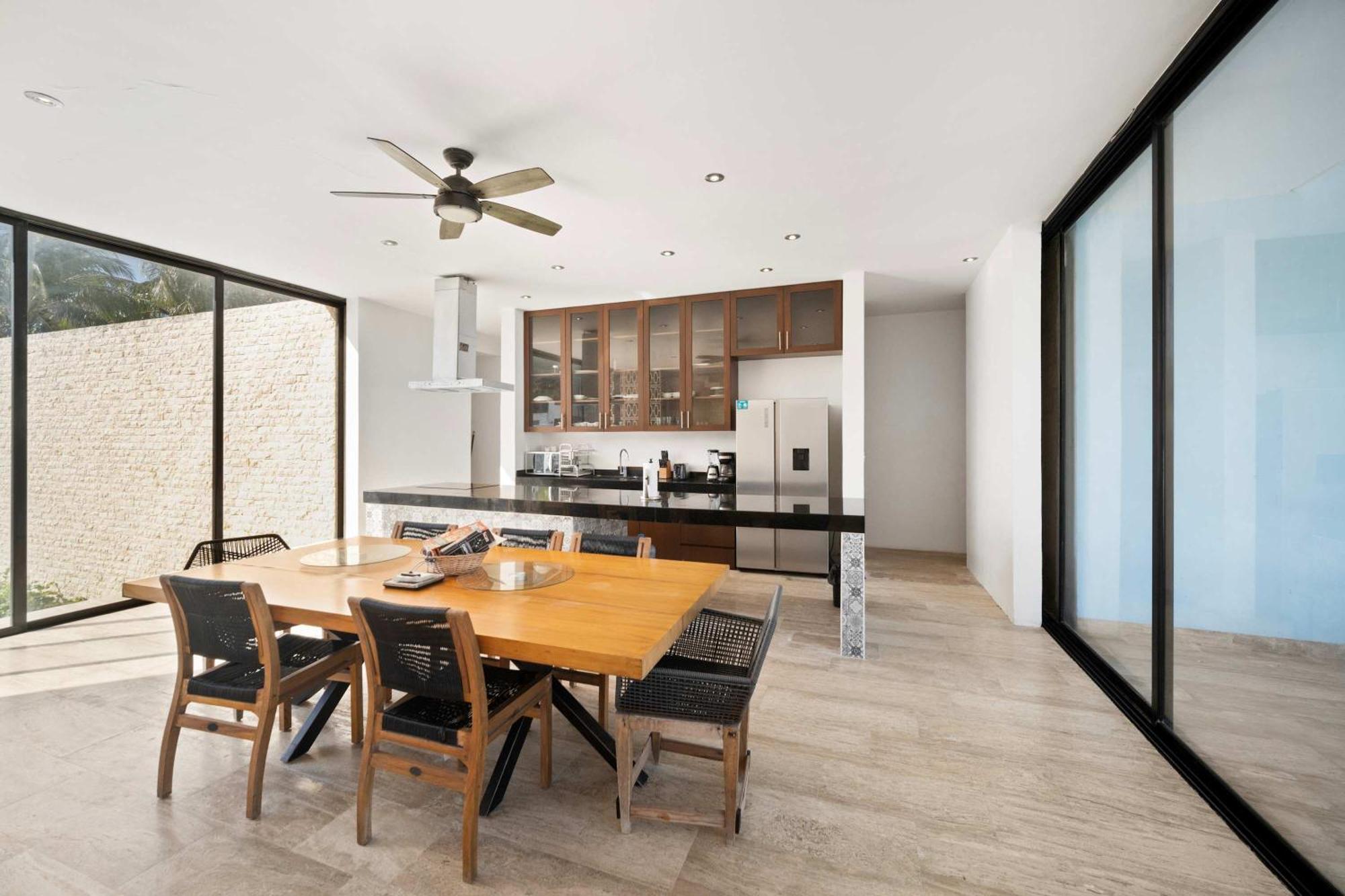 Beachfront Coco Modern Designer House By Peninsula Stays San Crisanto المظهر الخارجي الصورة