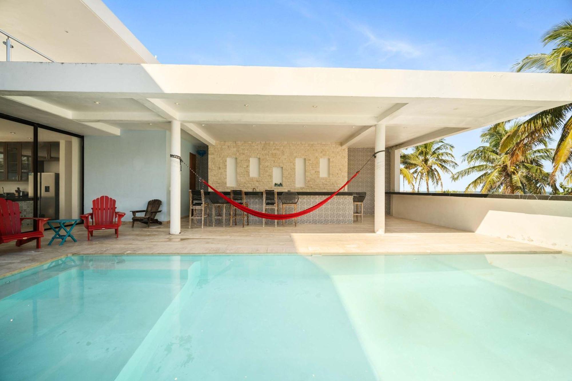 Beachfront Coco Modern Designer House By Peninsula Stays San Crisanto المظهر الخارجي الصورة